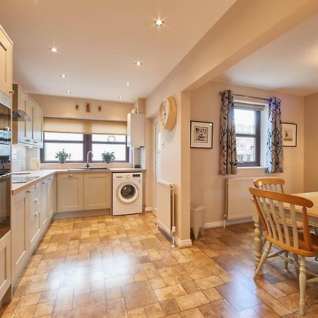Host & Stay - Wood Street Cottage Barnard Castle Bagian luar foto